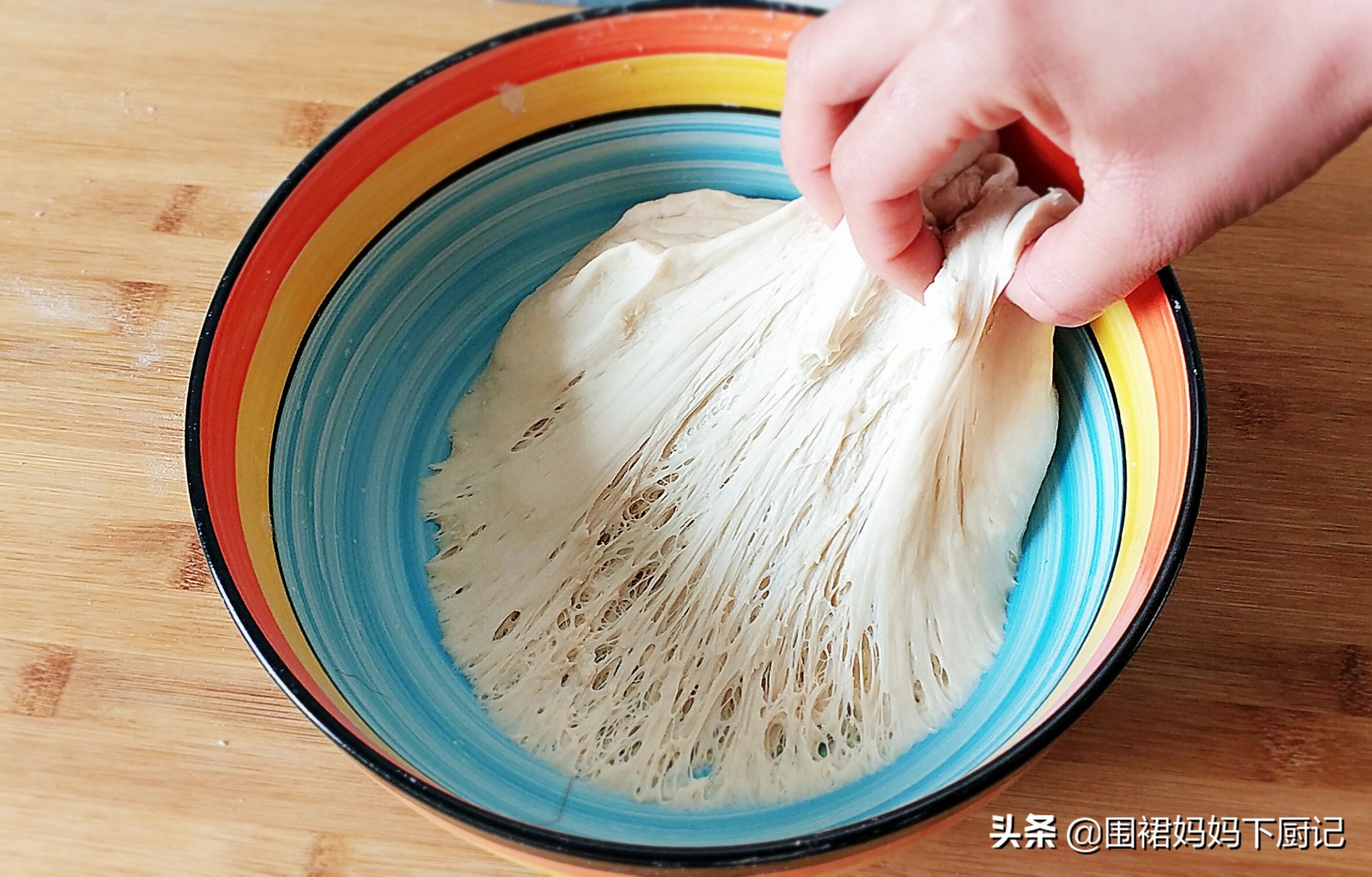 喜欢吃水煎包做不好？注意这2点，做出包子焦香酥脆、蓬松喧软