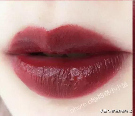 涂mac口红的女孩,涂mac小辣椒的美女