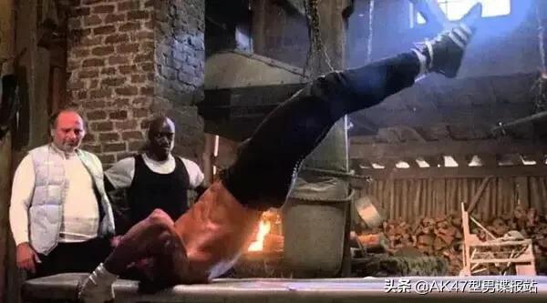 李小龙的眼镜蛇肌肉怎么练,李小龙眼镜蛇真实图片