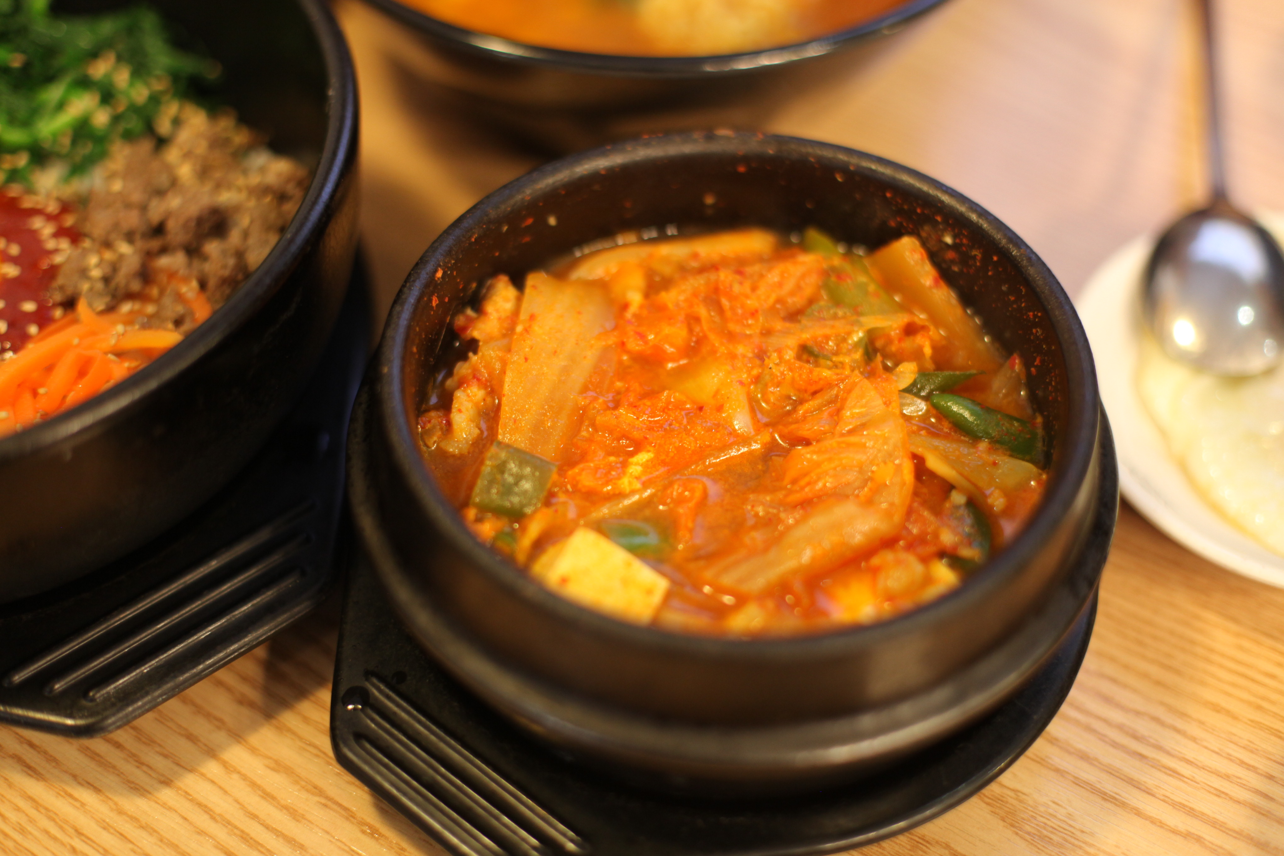 4个人在济州岛渡过4天3晚，收获美景、美食、购物全攻略