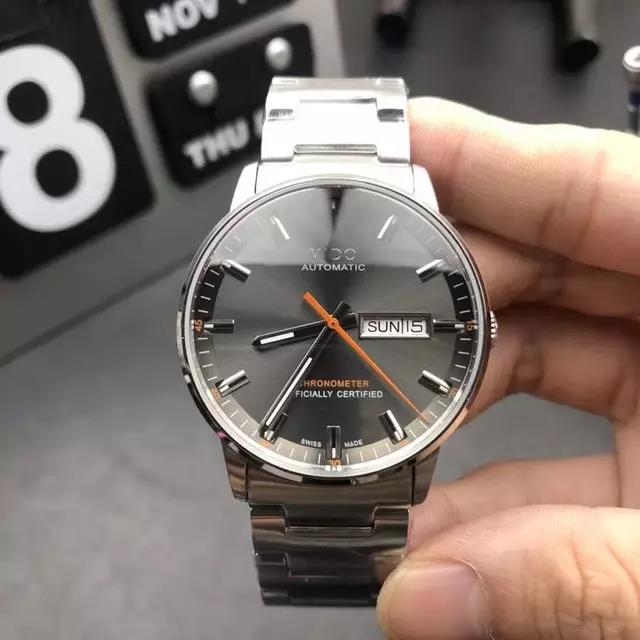 中国崛起!广州劳力士价还不到3000，贪婪的瑞士给老外上了一课