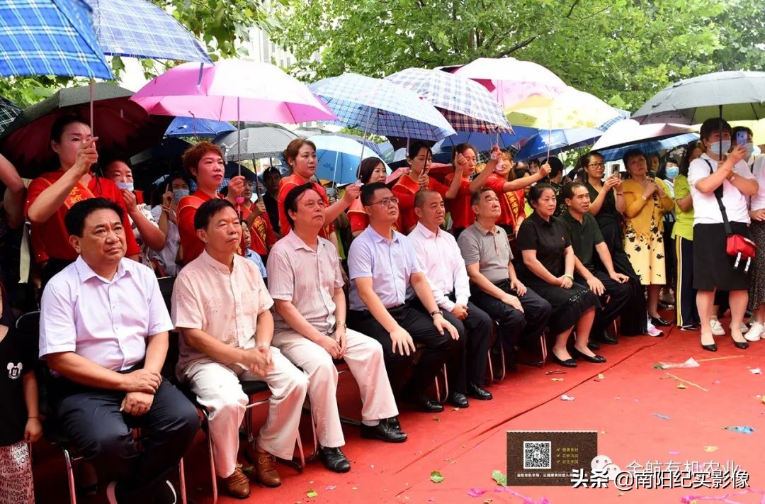 宜家生活超市开业,绿航超市