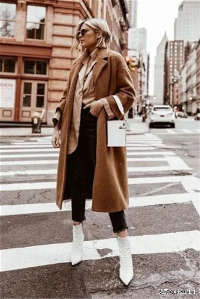 穿来穿去，还是棕色最经典，它的高级“配色穿搭”在这，照穿准美