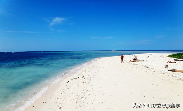 马来西亚留学必备,马来西亚留学需要带什么东西