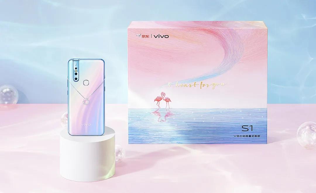 描摹梦境的魔术师，靠画“圈圈”火遍全网