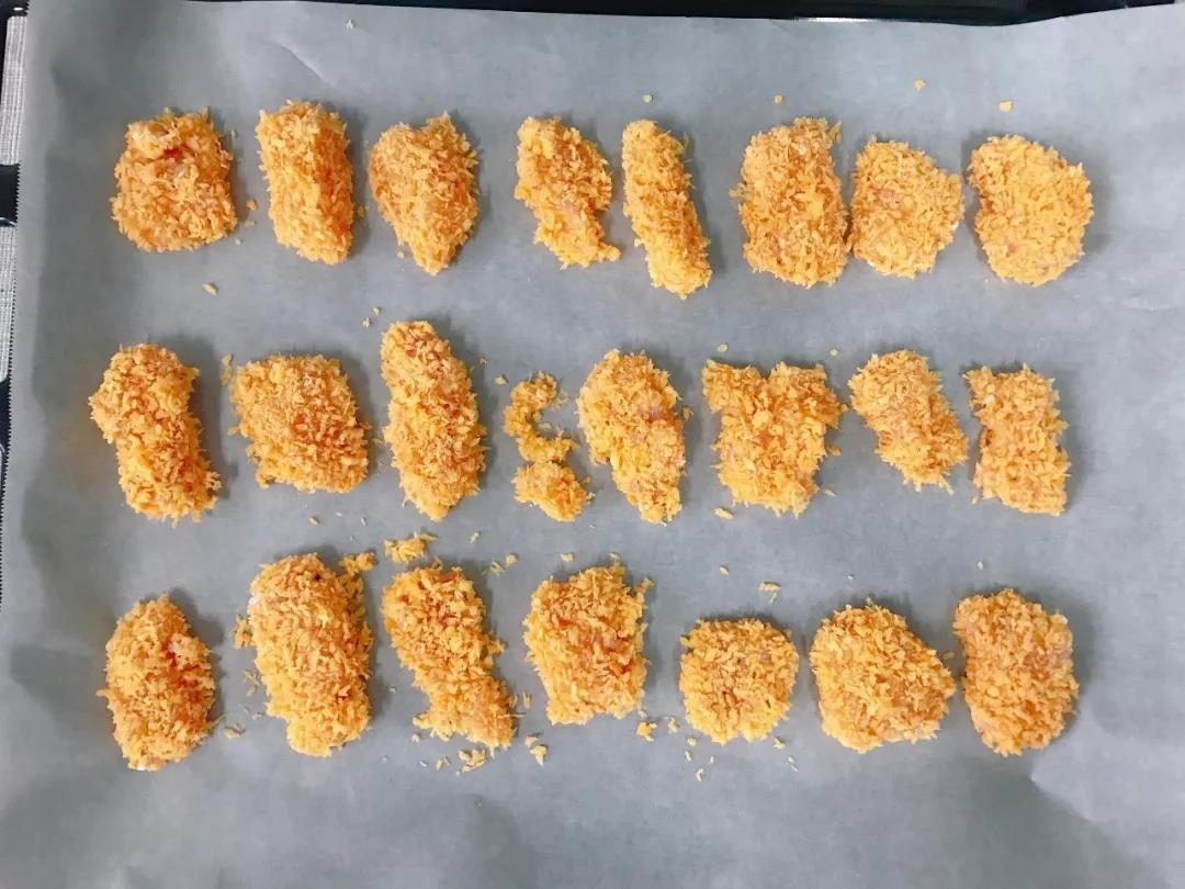 洗车店轮胎油会腐蚀轮胎吗,轮胎保养膏对轮胎有伤害吗