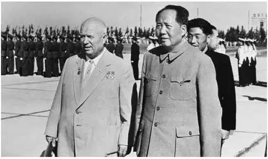 他的名字和他从事的工作，都是中国最高机密！