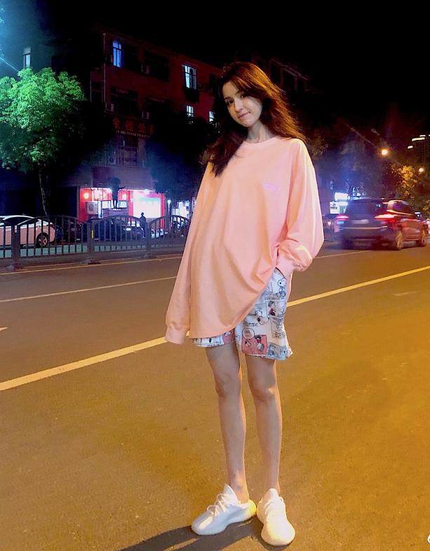 哈妮克孜的梨形身材,哈妮克孜魔鬼身材