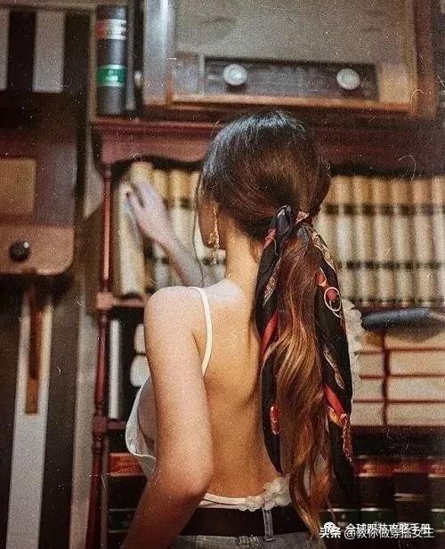 长丝巾春天的各种系法,丝巾怎么系才好看冬季女装