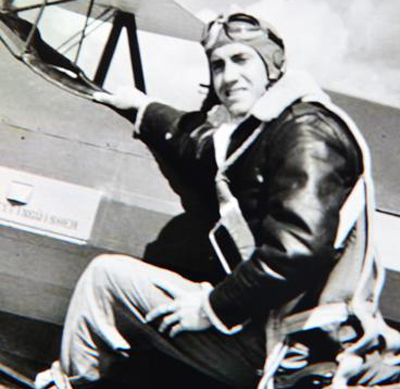 这个美军士兵身份太特殊,希特勒见到他,跟见到偶像一样