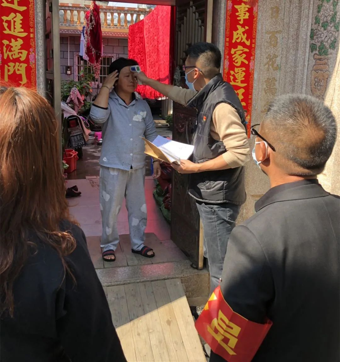 检察干警战疫,战疫一线检察干警冲在前