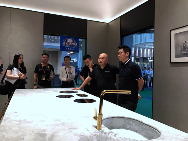 观后感到｜14位主编挑刺传说中重新定义整装的大宅