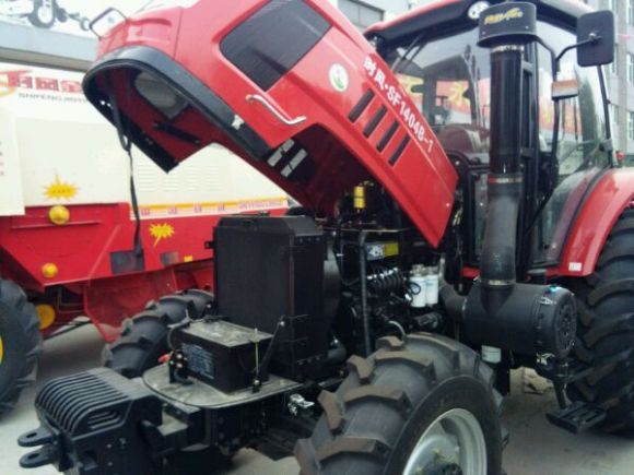 东方红954大型拖拉机到底多少钱,时风拖拉机804现在多少钱