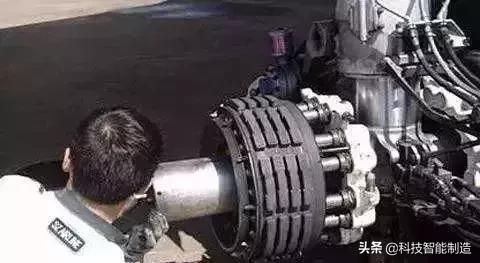 飞机时速多少能飞离地面,飞机降落速度可以保持100公里吗