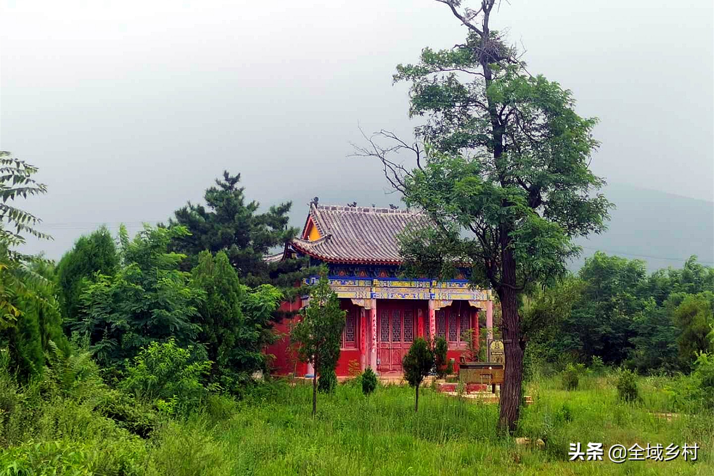 卢氏大山的风景,三门峡市卢氏县官道口石大山