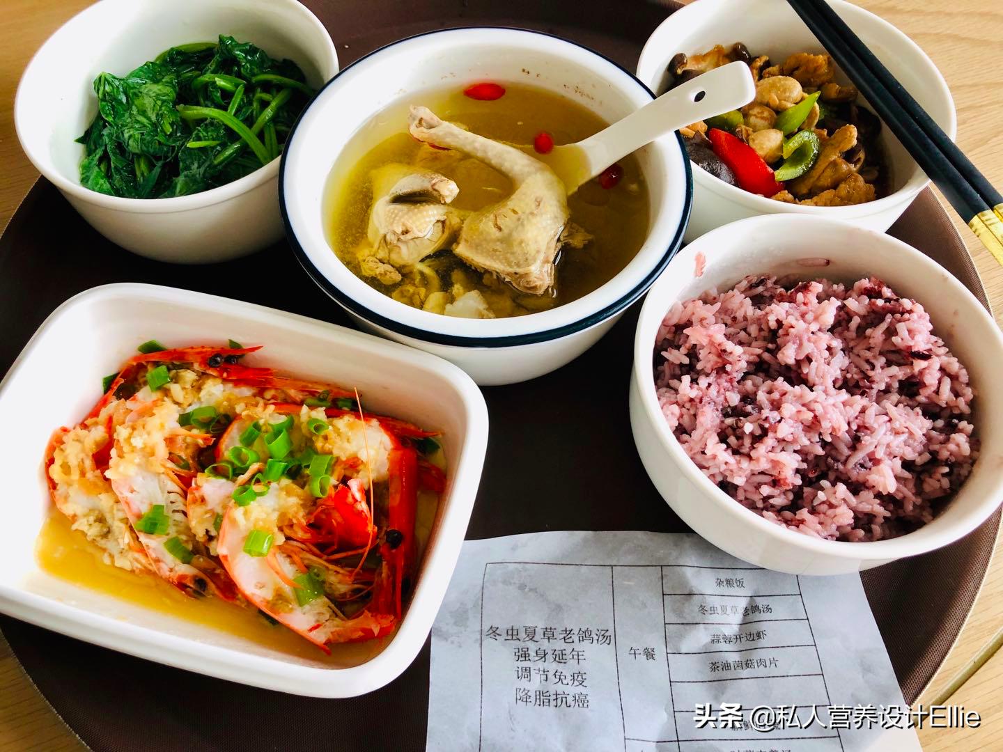 月子里宝妈出现湿疹忌口,月子宝宝湿疹是怎么引起的