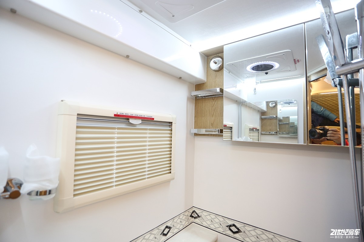 定价超百万的国产车,戴德e途promax房车228万