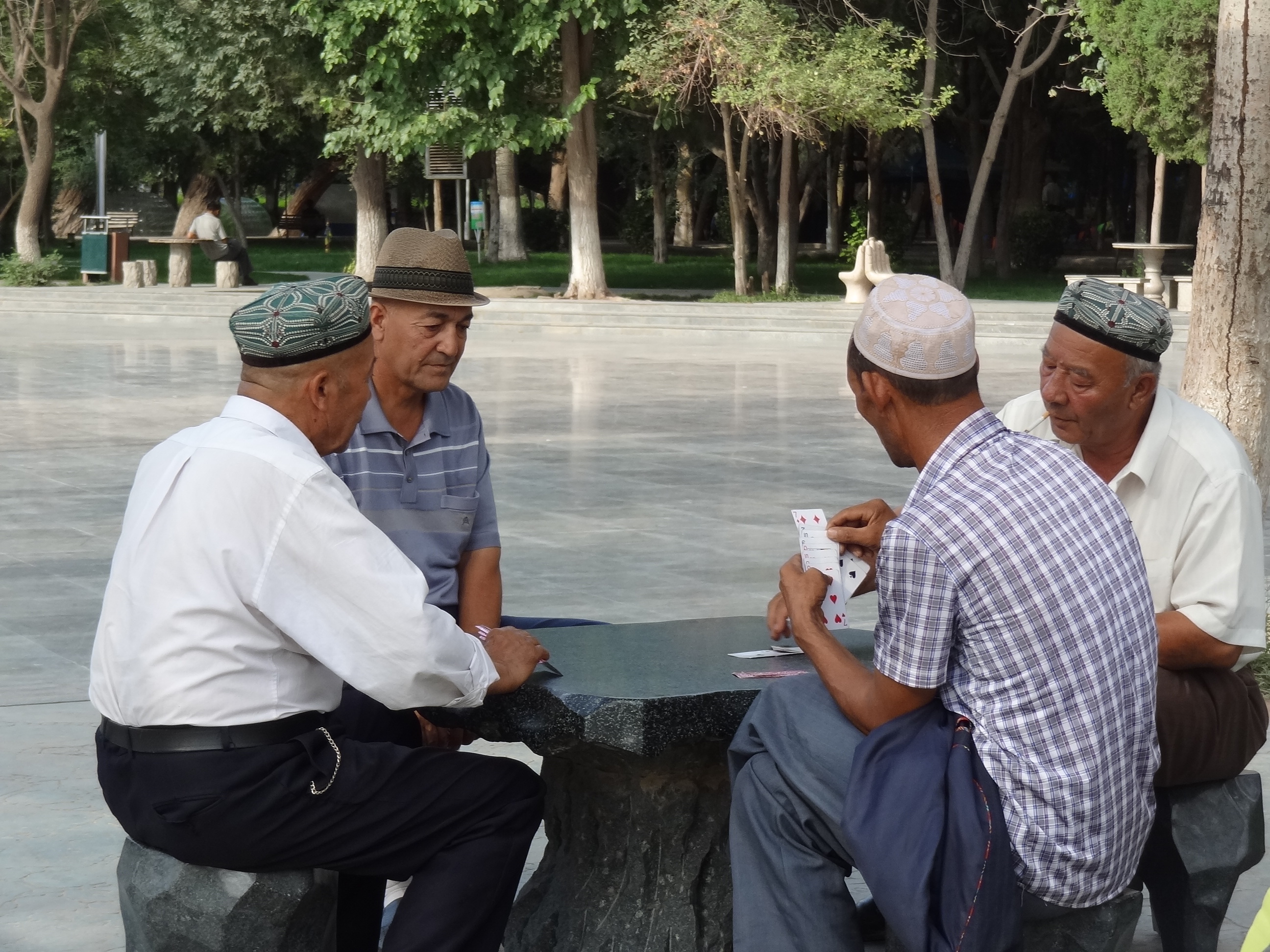 *疆新**南部边境城市喀什，剪影当地人的安逸生活