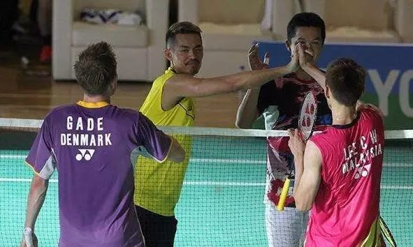 业余羽毛球双打战术解析,羽毛球双打比赛战术分析