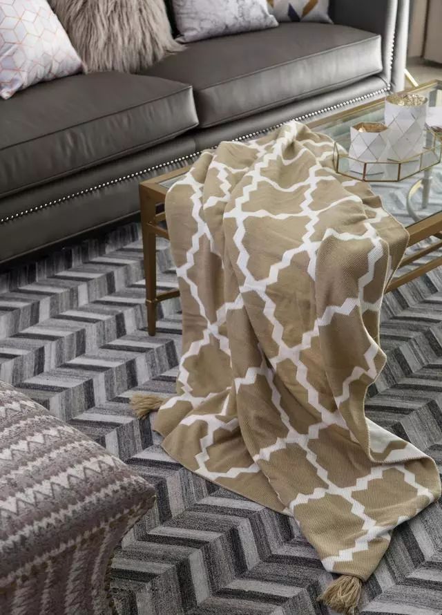 欧式150平米四室两厅装修效果图,25平方镂空复式装修全屋效果图