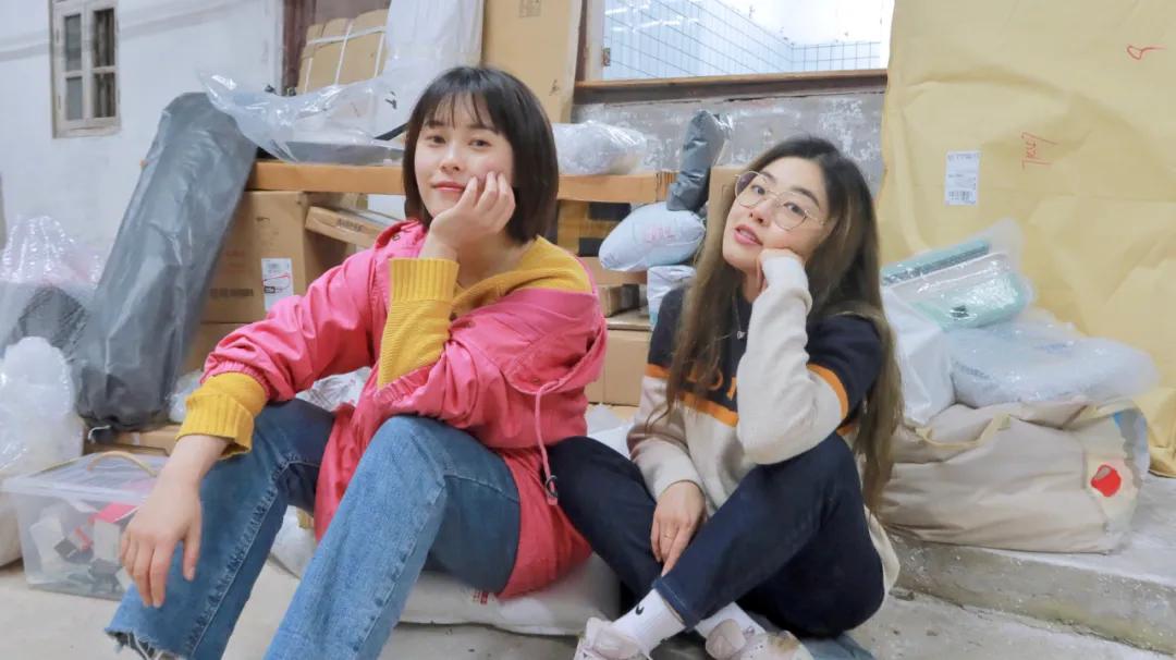 辞去年薪百万的工作回到农村,年轻人辞职去农村租房