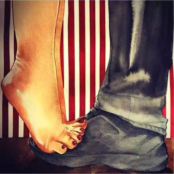 我自卑，是因为男友喜欢的只是我的E*杯罩**！