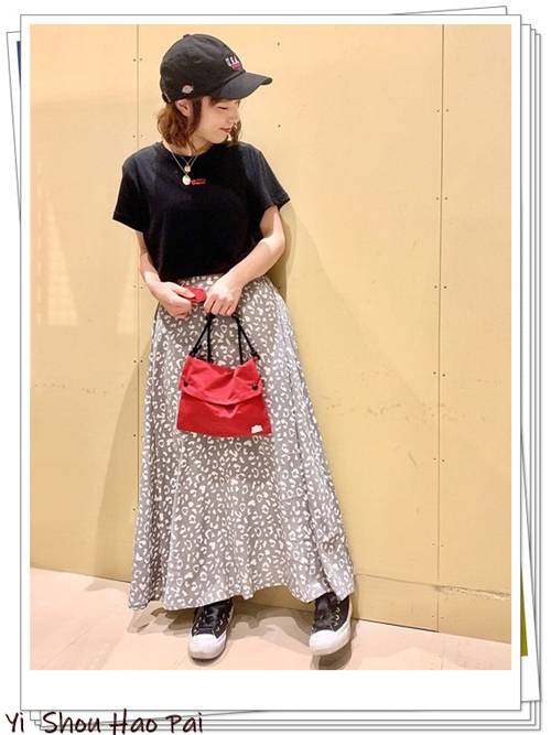 豹纹半身裙怎么搭配好看夏天,豹纹半身裙怎么搭配好看