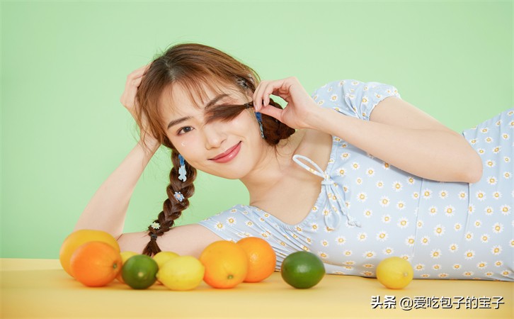 怀孕七个月出现呕吐怎么回事,孕七个月突然呕吐怎么回事