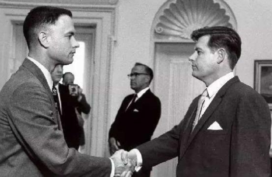 2008奥运会姚明总决赛完整版,2008奥运会男篮姚明3分球点燃全场