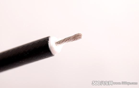 高端大系统改装面对集肤效应问题烧友们会选镀银无氧铜信号线