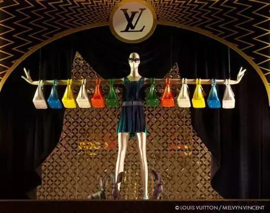 服装店服饰陈列技巧有哪些,生鲜店的陈列美感怎么做