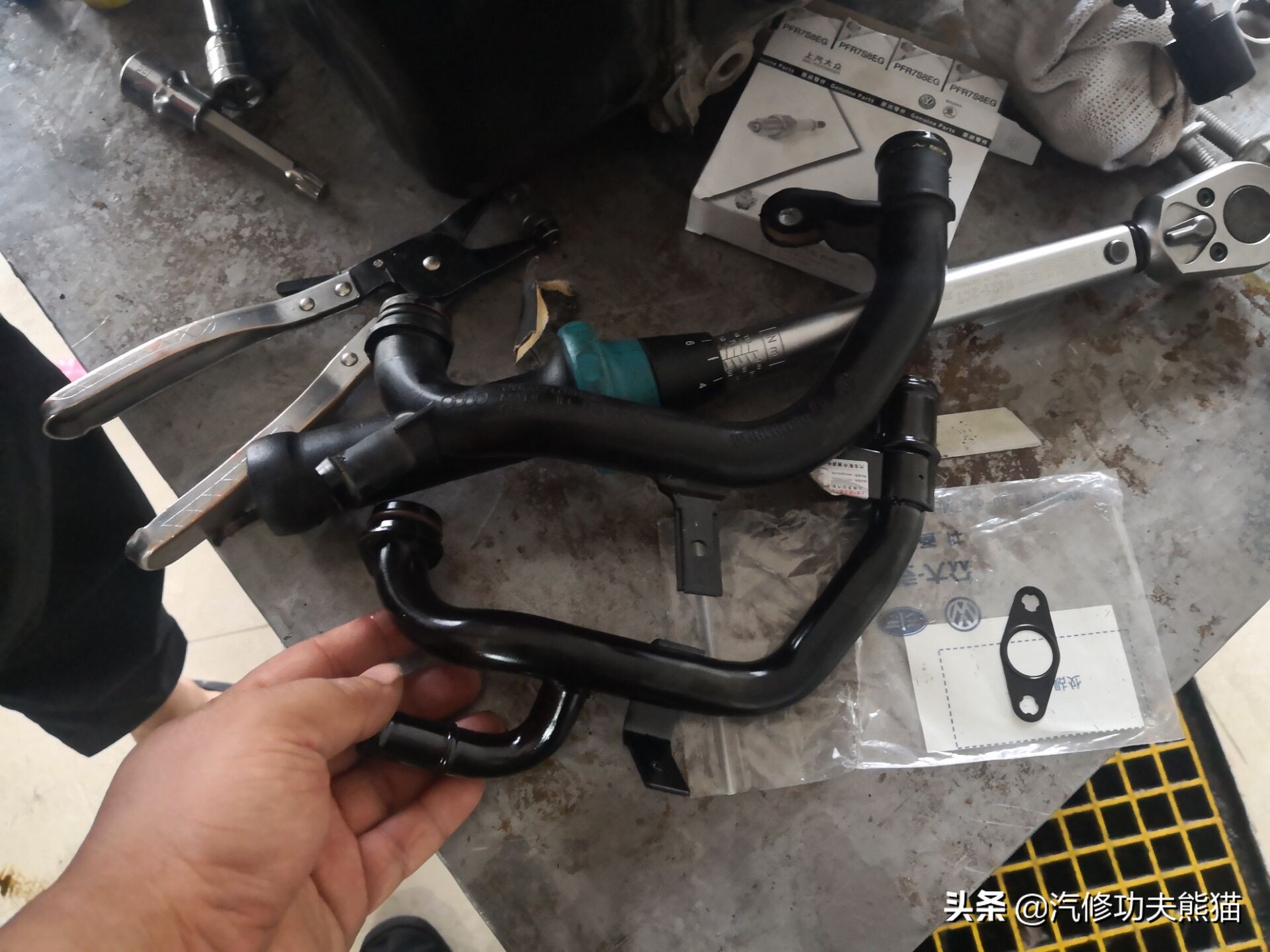 大众夏朗烧机油用什么燃油宝,2012款夏朗2.0t烧机油怎么处理