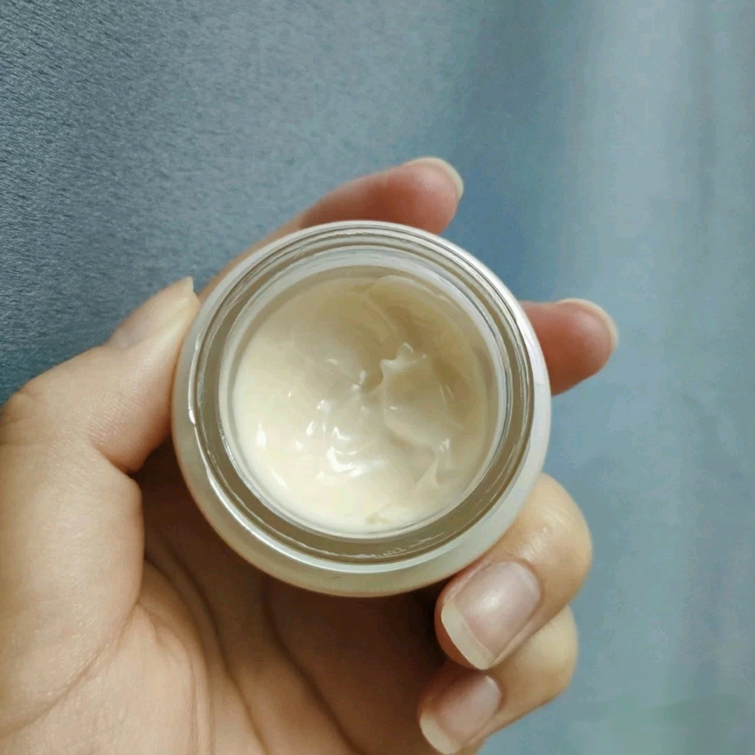 让眼睛恢复好的眼霜推荐,让眼部丰盈的眼霜