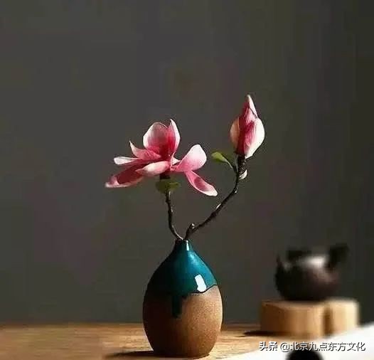 折花逢驿使寄与陇头人的意思,折花逢驿使寄与陇头人谁写的