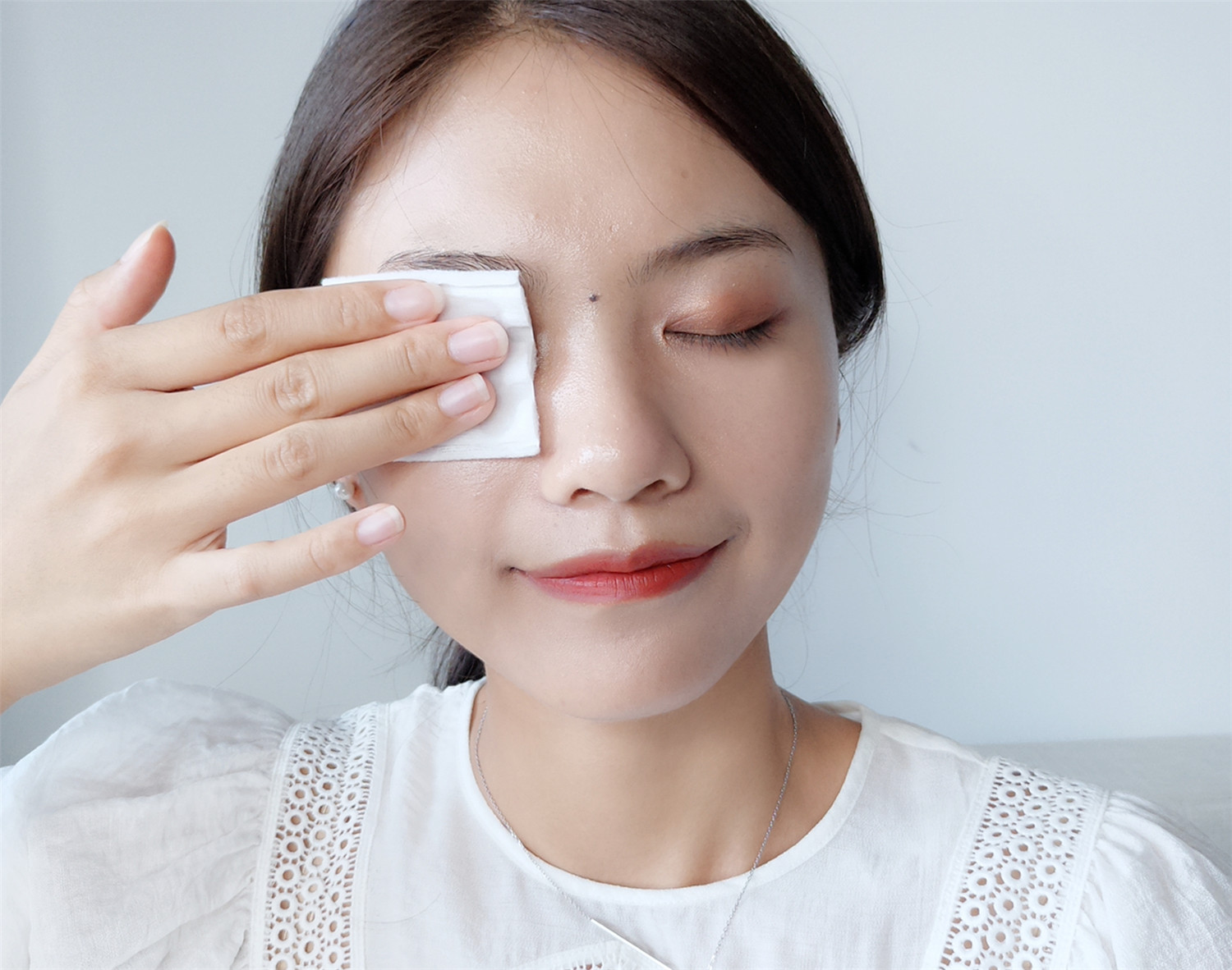 眼睫毛经常脱落,眼睫毛脱落期