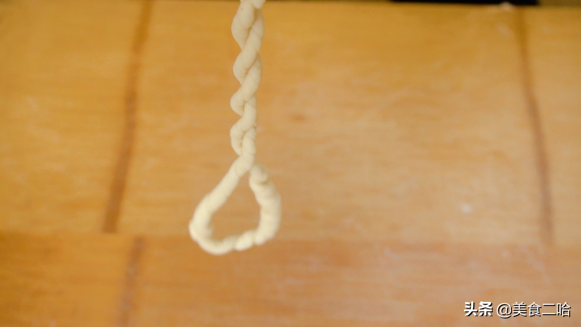 1碗面粉1个鸡蛋的做法,1碗面粉3个鸡蛋简单做出小零食