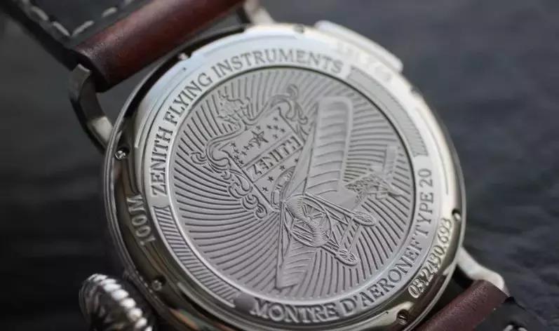 万国飞行员手表和绿水鬼手表区别,万国飞行员钢表系列哪款好