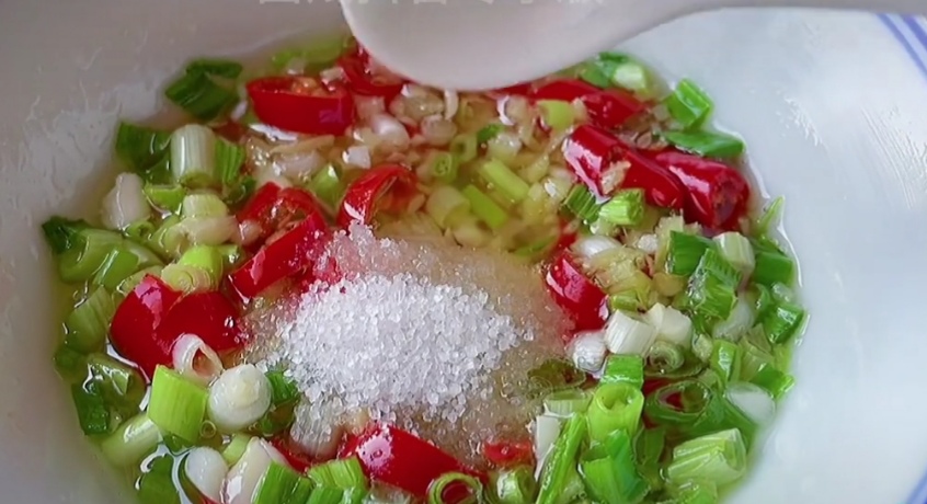 莲藕清洗淤泥法,清洗莲藕里面的泥