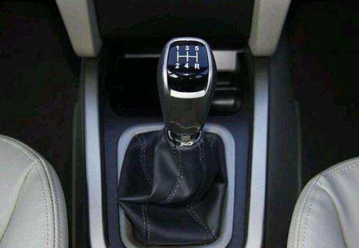 这几款车就应该买手动挡,舒适省油vs驾驶乐趣你会怎么选