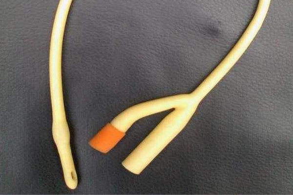 尿道做了手术需要插多久的尿管,尿道手术插尿管插几天合适