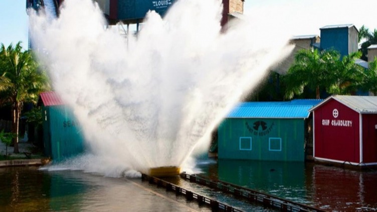 深圳市欢乐谷夜场门票团购预订,深圳欢乐谷99元门票抢购