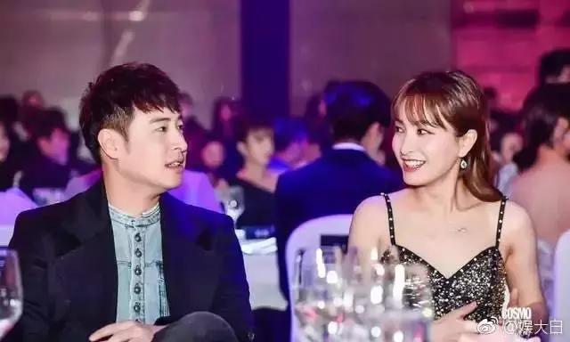 “真发糖”还是“假*绑捆**”？婚恋综艺的生意法则