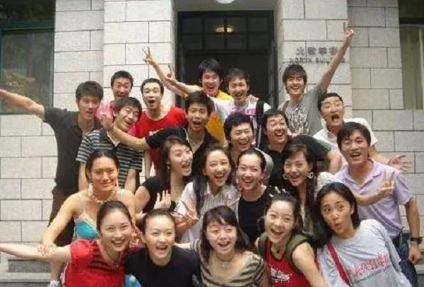 丑女无敌里的娘娘腔是谁,从丑女无敌中的娘娘腔到硬汉王凯