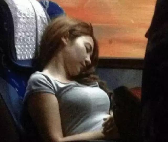 每日一笑看完你能不能忍住不笑,每日一笑看了让你笑