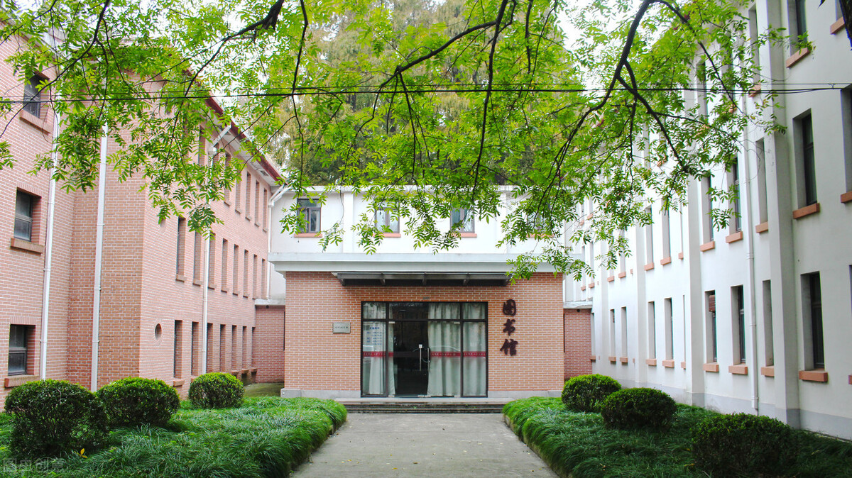 适合专科生选取的好专业推荐,专科生未来最吃香的十大专业