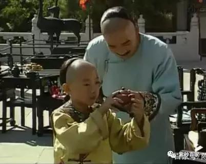 谁再说真紫砂不烫手，就请他放手上试试！