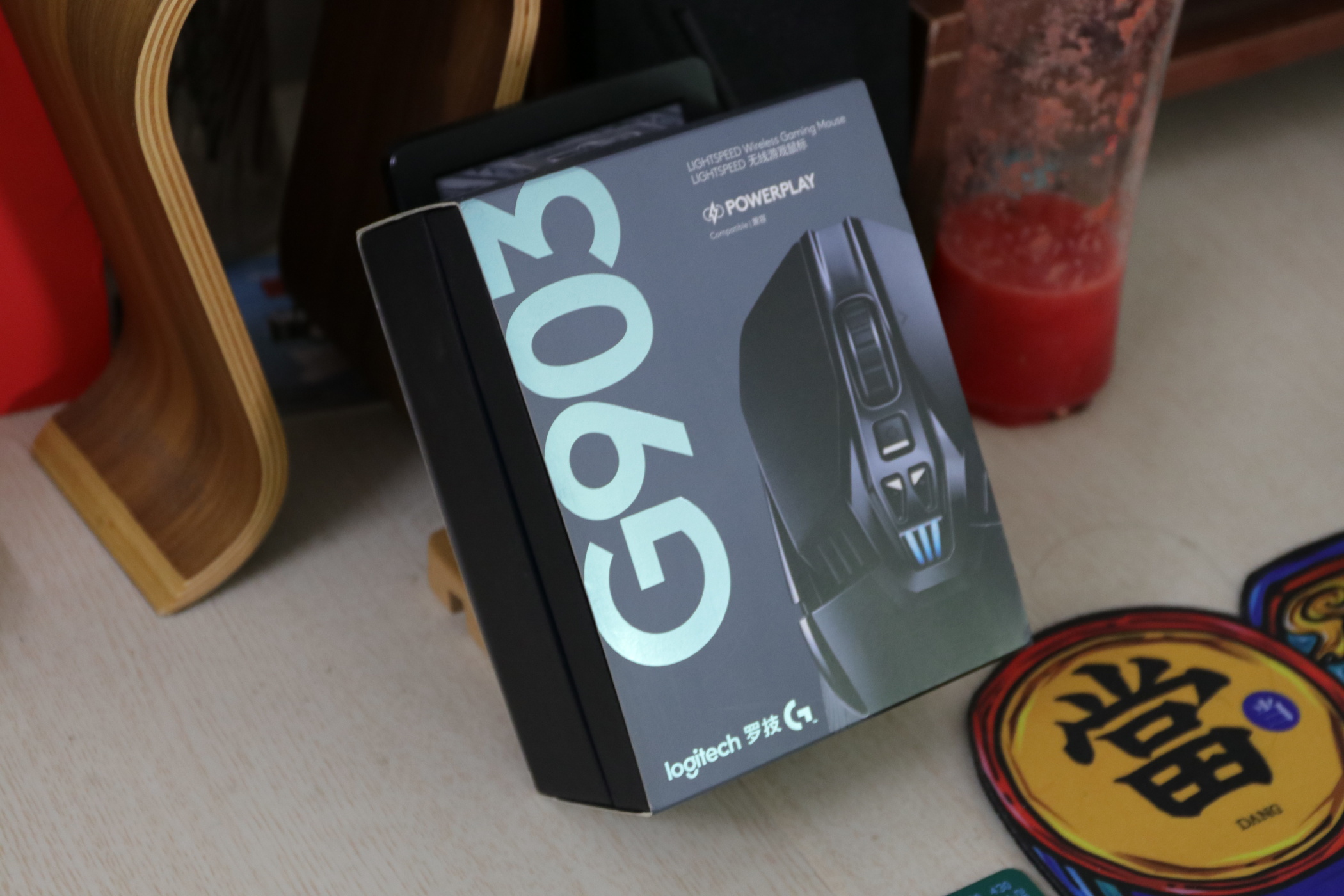 罗技无线游戏鼠标g304和g903,罗技g903鼠标拆卸教程