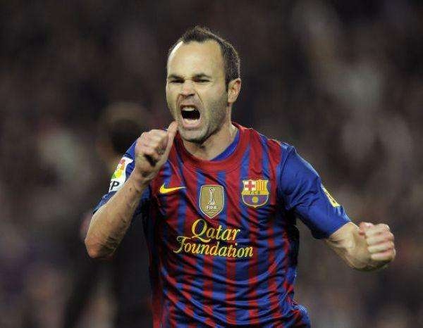 足球中场集锦伊涅斯塔,球星伊涅斯塔油炸丸子