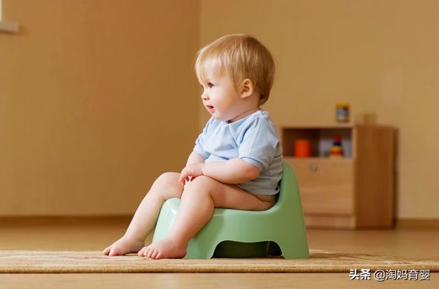 孩子频繁尿床，父母别斥责、打骂，用这5招轻松帮娃改善