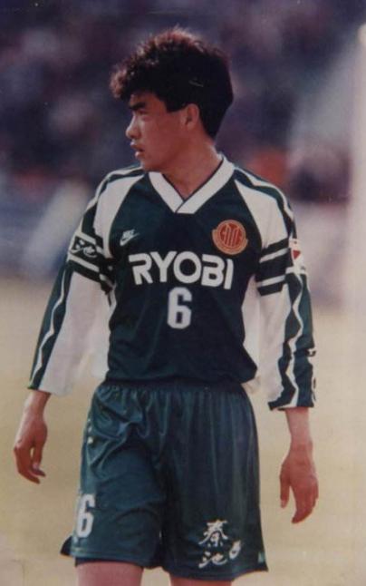 25年前他代表国足击败伊朗队，当教练后脏话辱骂记者被曝光